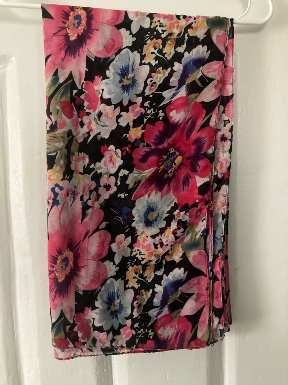 Floral Print Black & Pink Women's Scarf